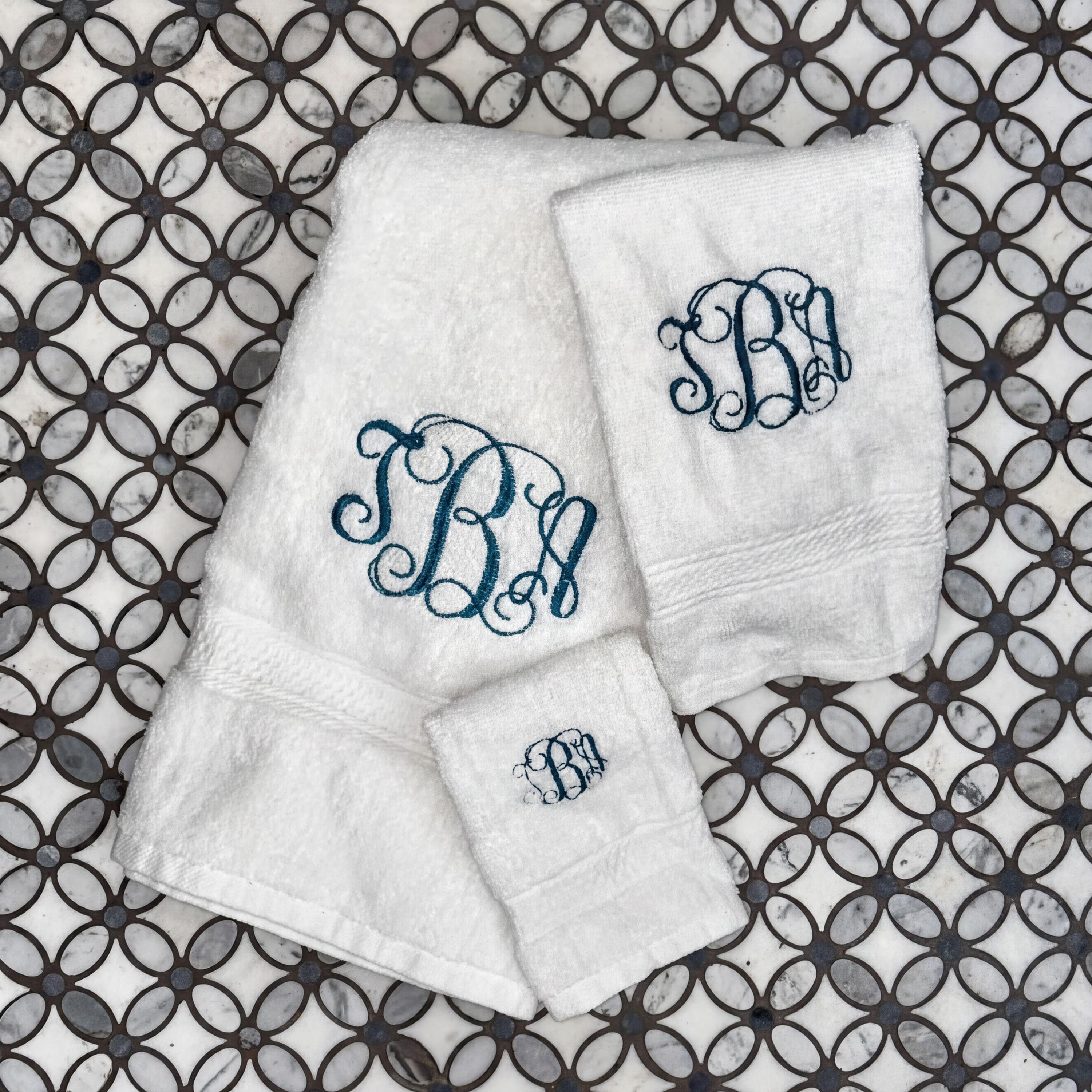 Luxury Monogram Bath Towel Set - Customizable 3-Piece Towel Collection